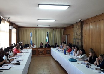 Más de 40 juezas, jueces y todos los colegios de abogados debaten un nuevo Código Procesal del Fuero de Familia